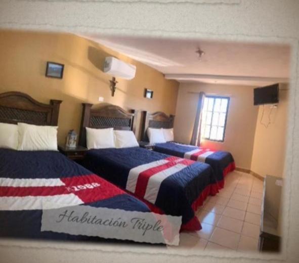 אסקיפולס Hotel Finestra מראה חיצוני תמונה